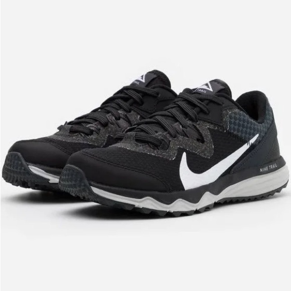 Nike trail shoes